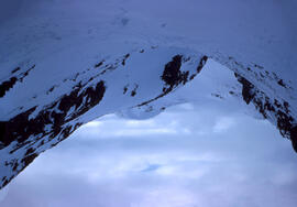These 4 slides show clearly how difficult it was to pull and move a heavy laden sled through the ...